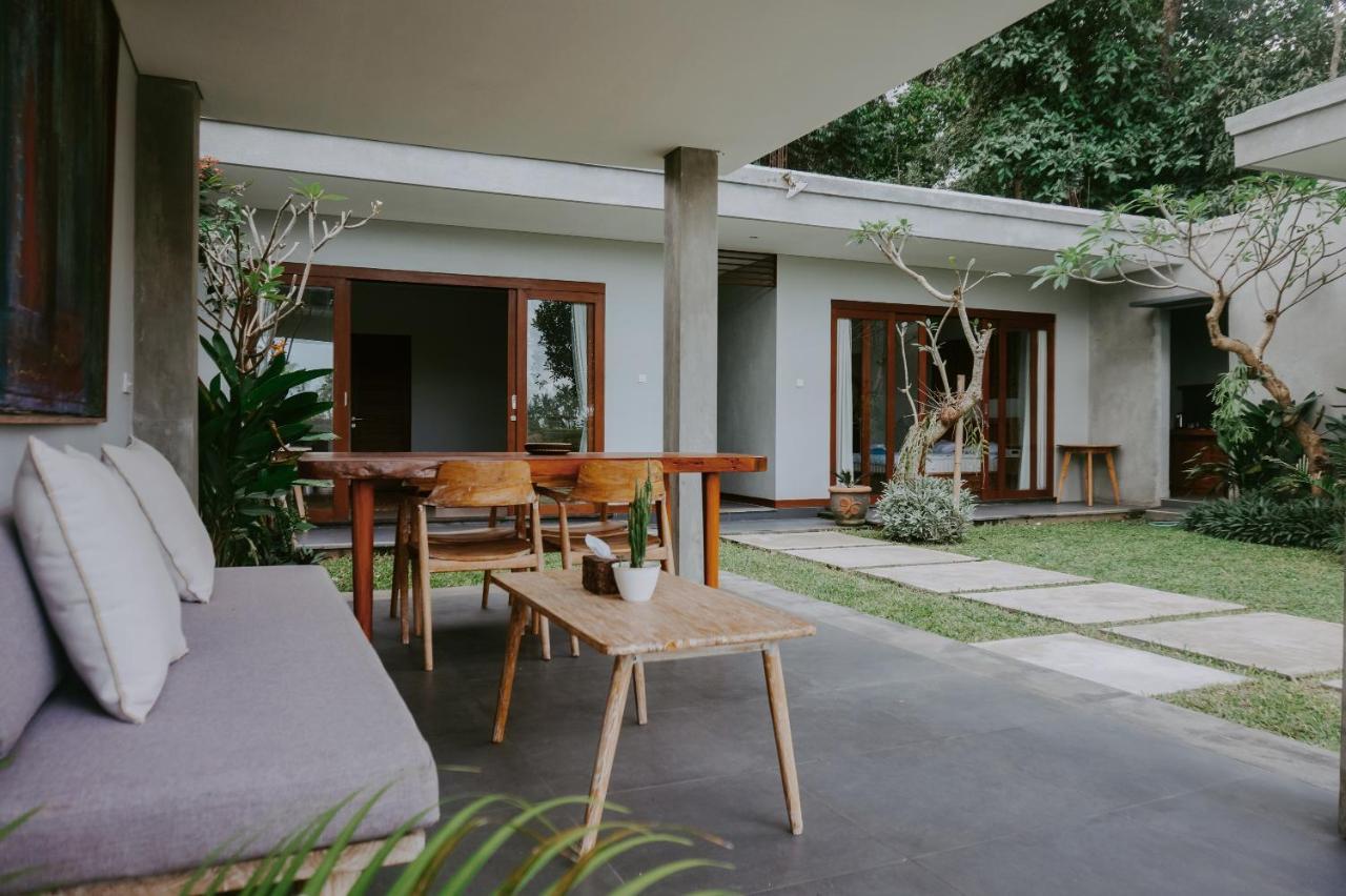 Anggira Villa Ubud Exterior foto