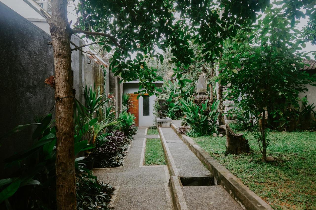 Anggira Villa Ubud Exterior foto